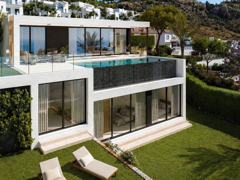 Villa for Sale in Torremuelle, Malaga 1