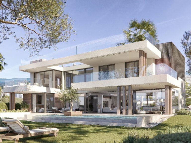 Villa for Sale in Sotogrande, Cadiz 1