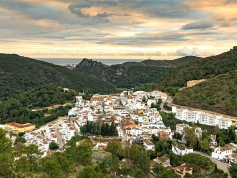 Apartment for Sale in Benahavís, Malaga 21
