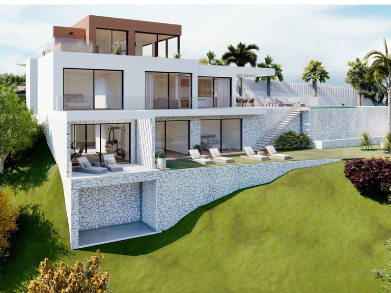 Villa for Sale in Artola, Malaga 14