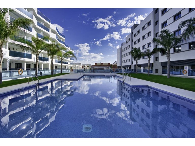 Apartment for Sale in Fuengirola, Malaga 16