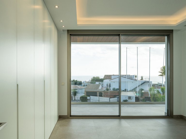Villa for Sale in Mijas Costa, Malaga 11