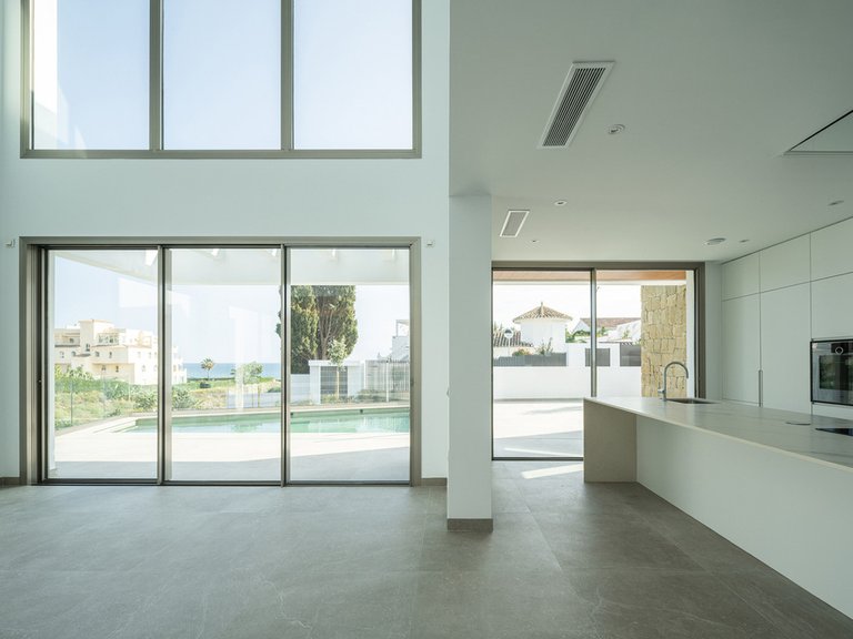 Villa for Sale in Mijas Costa, Malaga 24