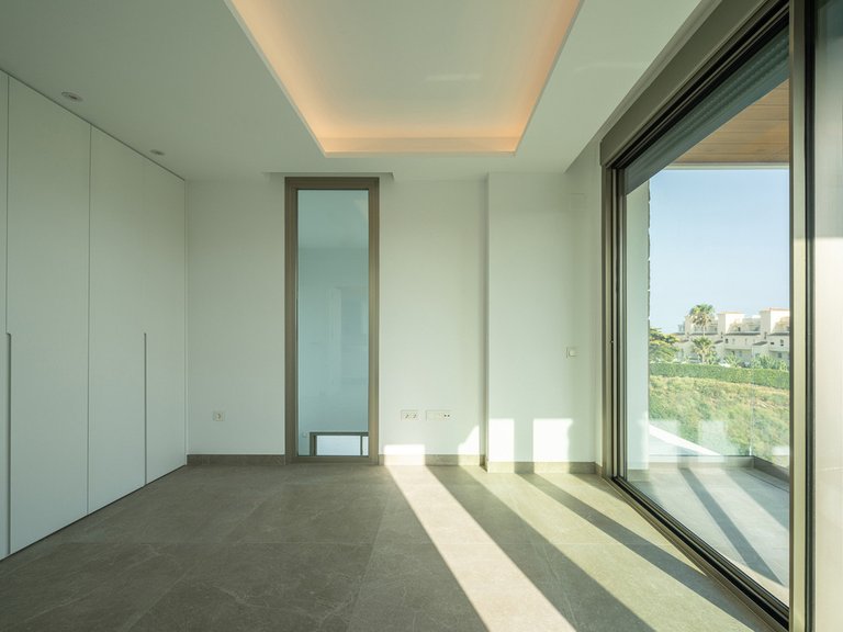 Villa for Sale in Mijas Costa, Malaga 28