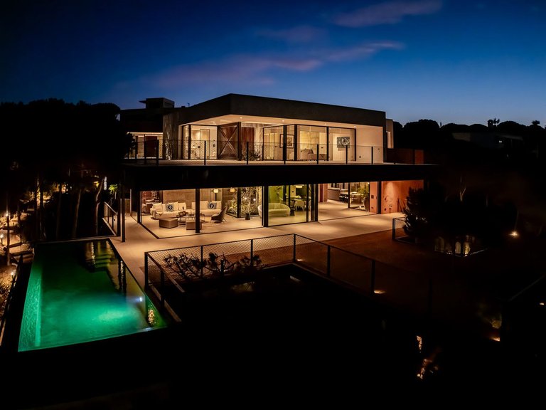 Villa for Sale in Sotogrande, Cadiz 1