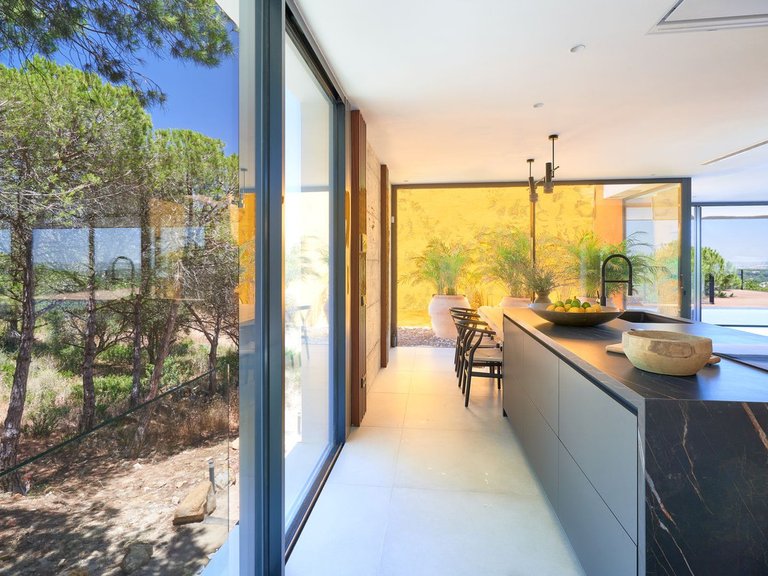 Villa for Sale in Sotogrande, Cadiz 11