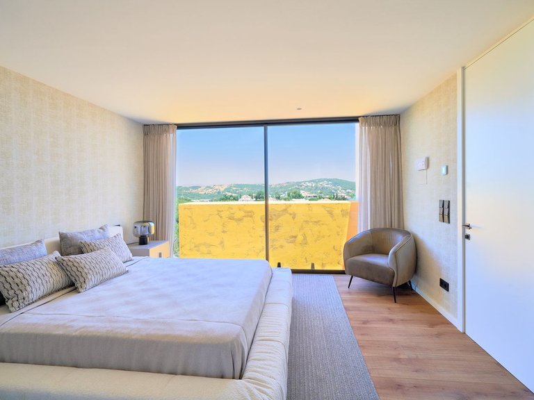 Villa for Sale in Sotogrande, Cadiz 17