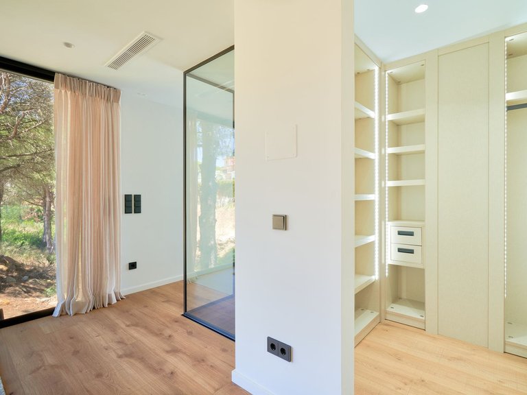 Villa for Sale in Sotogrande, Cadiz 20