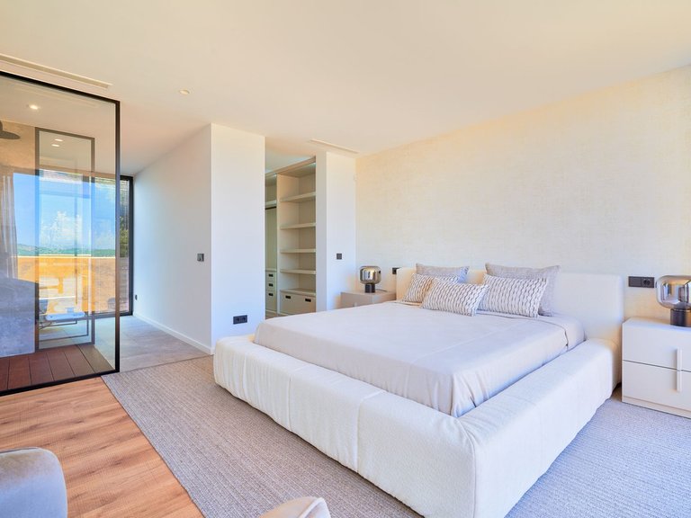 Villa for Sale in Sotogrande, Cadiz 29