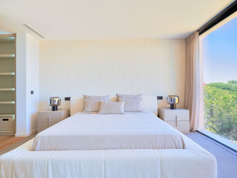 Villa for Sale in Sotogrande, Cadiz 50