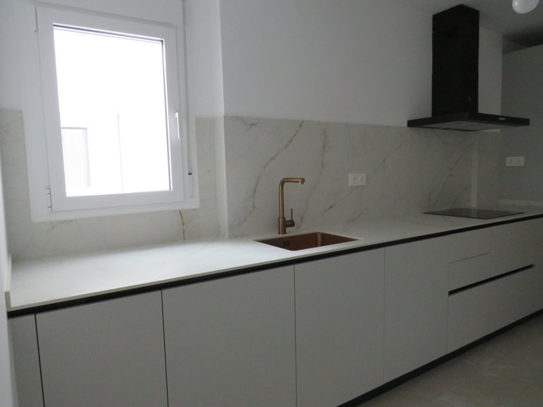Apartment for Sale in Fuengirola, Malaga 16