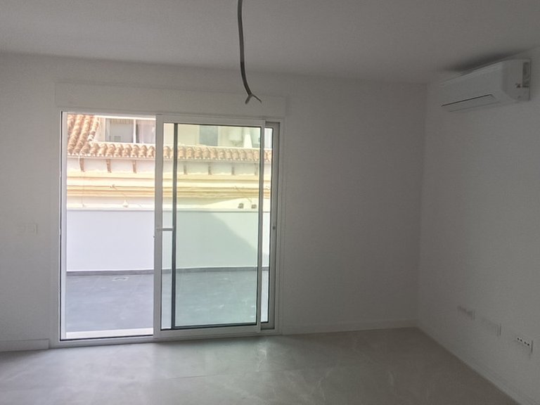Apartment for Sale in Fuengirola, Malaga 42