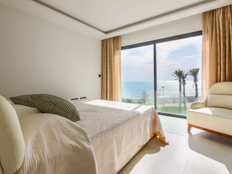 Town House for Sale in Estepona, Malaga 23