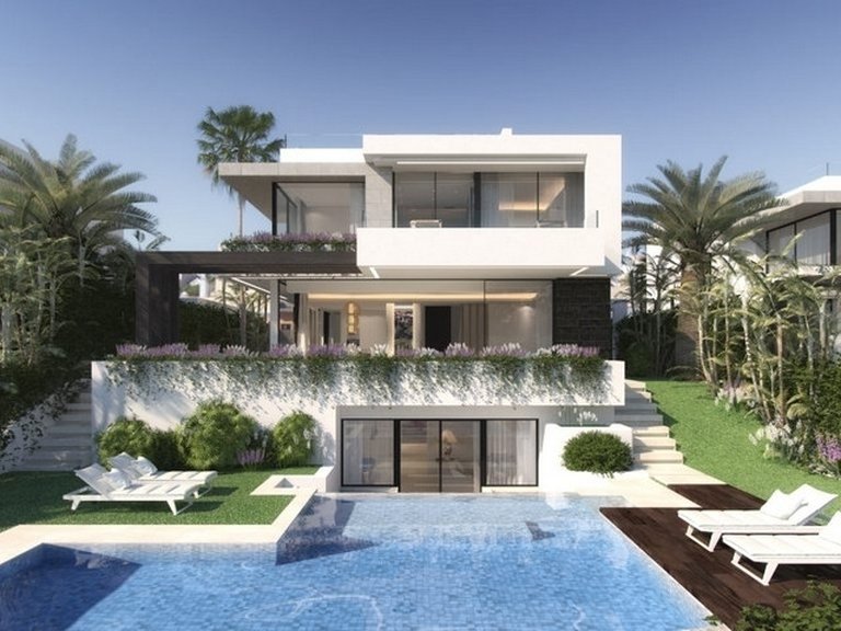 Villa for Sale in New Golden Mile, Malaga 7