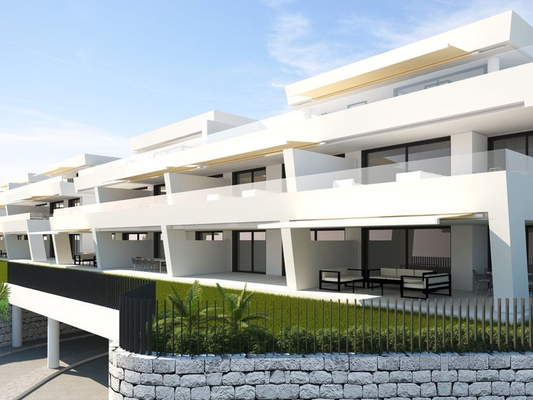 Apartment for Sale in Nueva Andalucía, Malaga 1