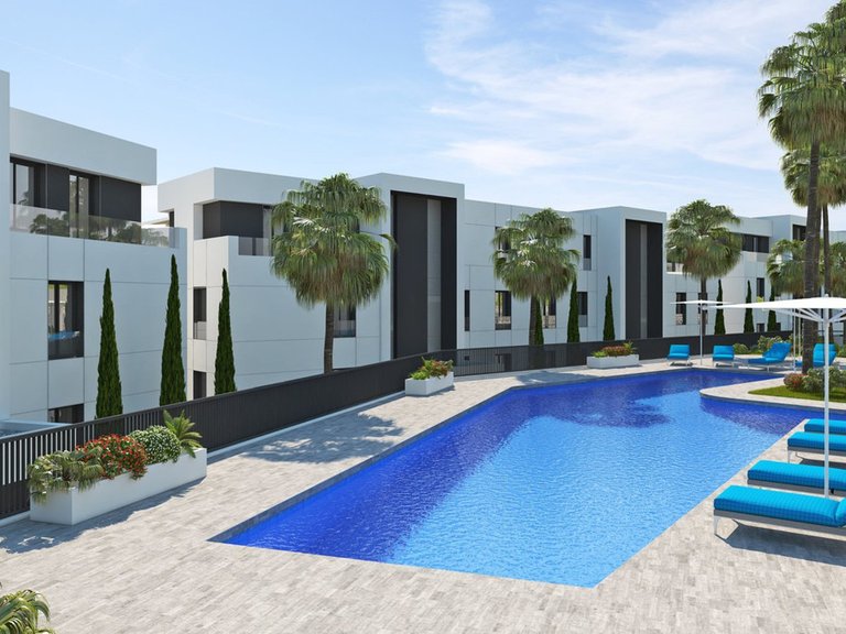 Apartment for Sale in Nueva Andalucía, Malaga 3
