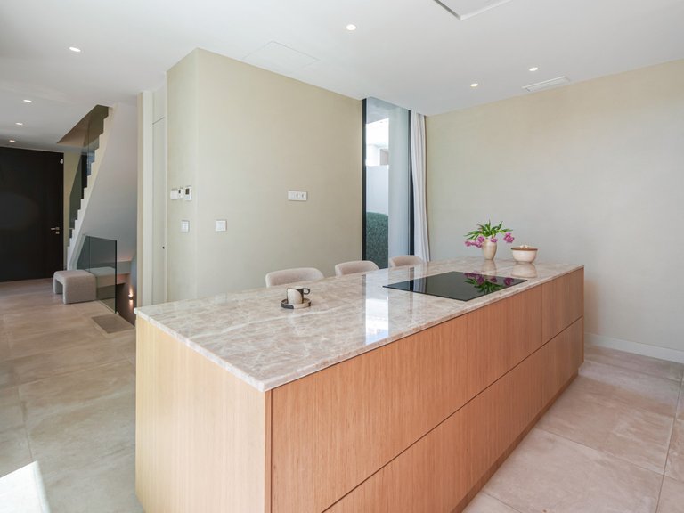 Villa for Sale in Estepona, Malaga 12