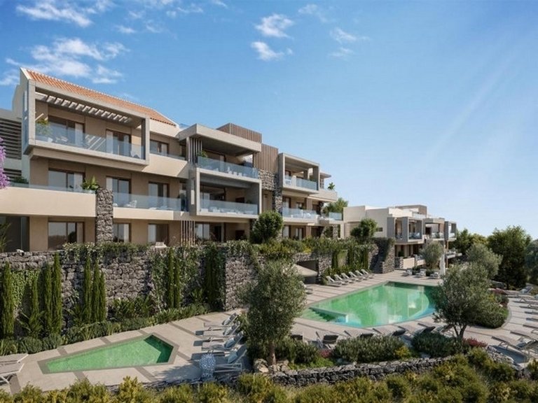 Apartment for Sale in La Quinta, Malaga 1