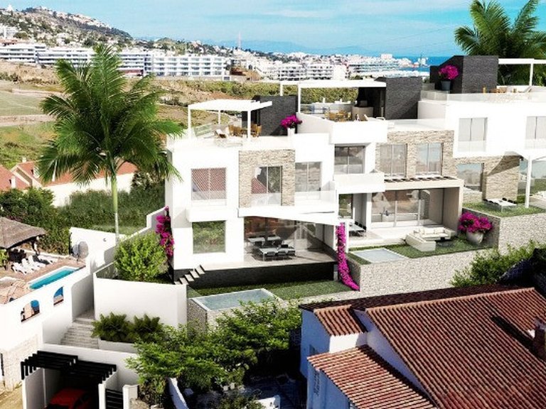 Town House for Sale in Torreblanca, Malaga 8