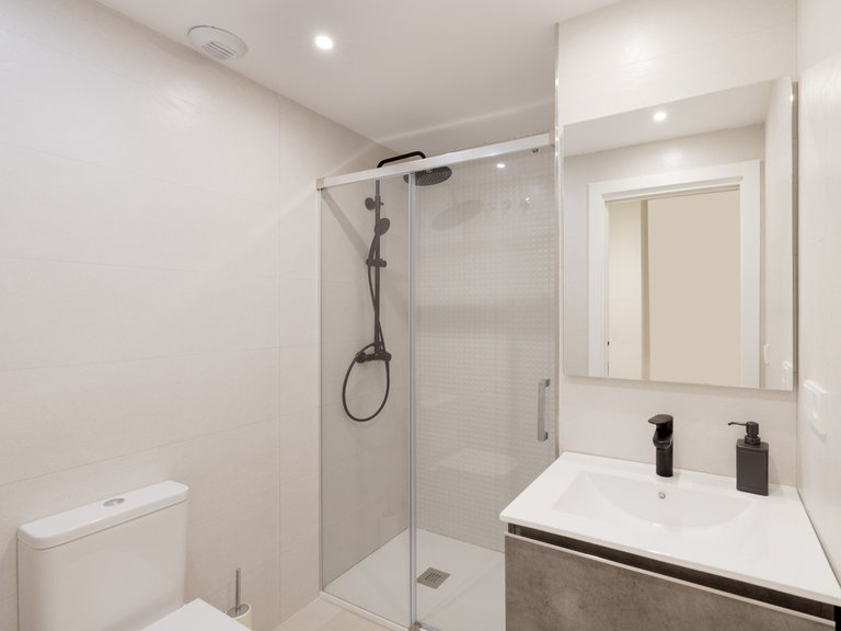Apartment for  in Valle-niza, Malaga 9