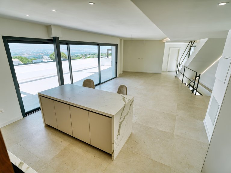 Villa for Sale in Alhaurín De La Torre, Malaga 2