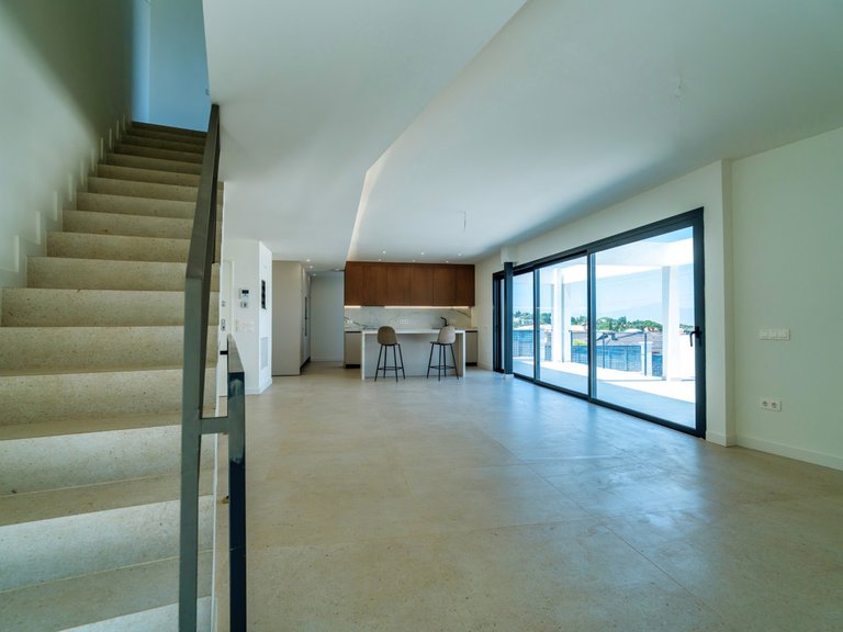 Villa for Sale in Alhaurín De La Torre, Malaga 4