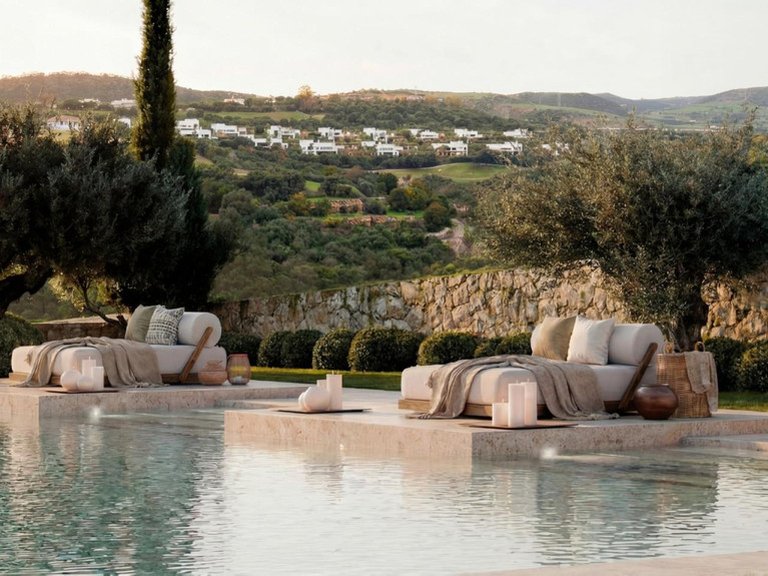 Apartment for Sale in Casares, Malaga 2