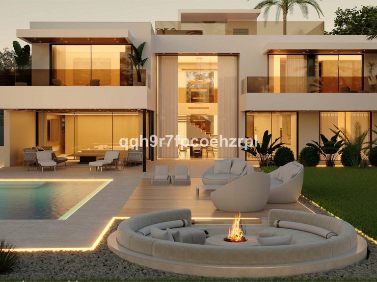 Villa for Sale in Elviria, Malaga 2