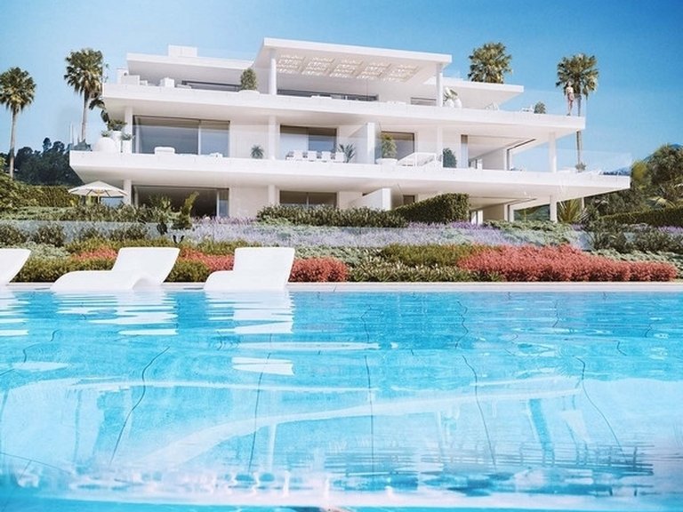 Apartment for Sale in New Golden Mile, Malaga 6