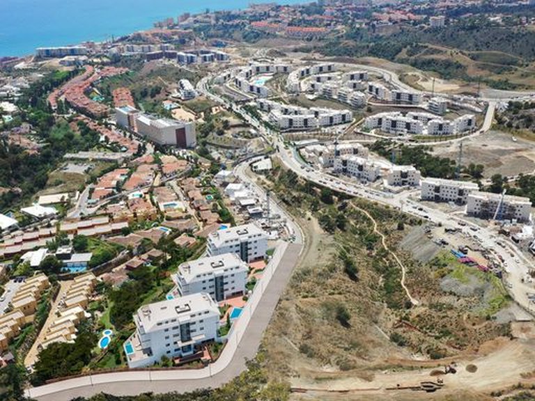 Apartment for Sale in Fuengirola, Malaga 12