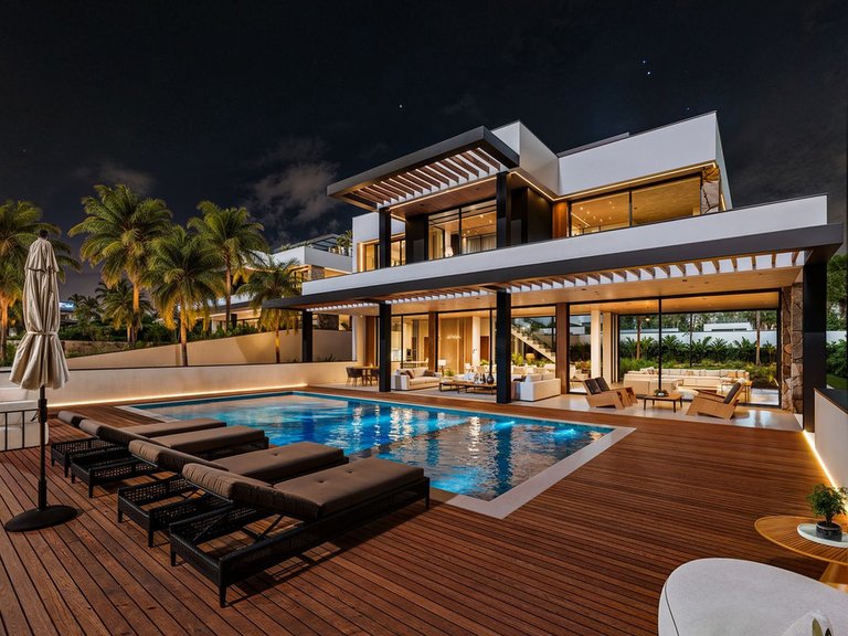 Villa for  in New Golden Mile, Malaga 3