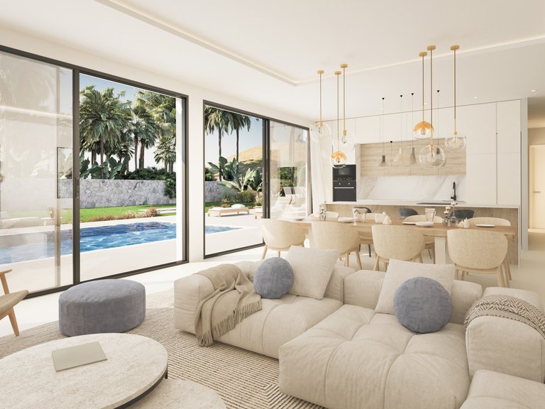 Villa for Sale in Estepona, Malaga 2