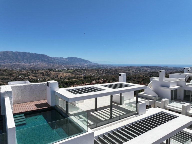 Apartment for Sale in Ojén, Malaga 36