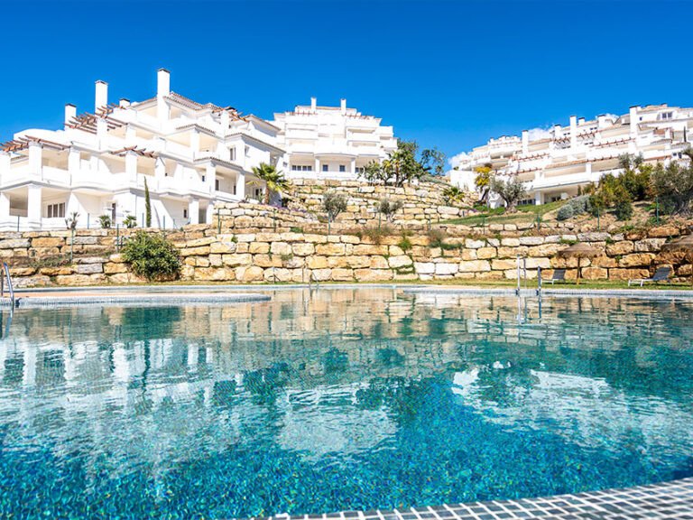 Apartment for Sale in Marbella, Malaga 1