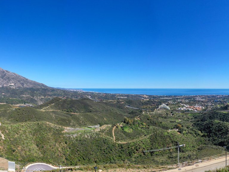 Apartment for Sale in Benahavís, Malaga 12