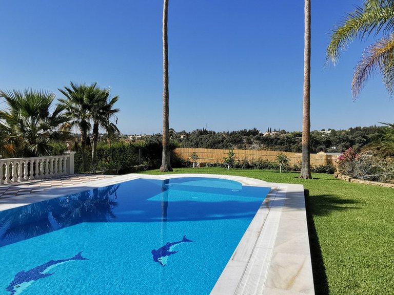 Villa for Sale in Estepona, Malaga 4