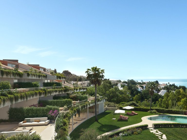 Apartment for Sale in Benalmadena, Malaga 1
