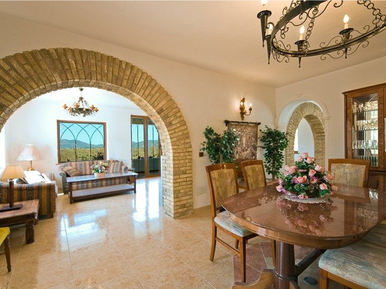 Villa for Sale in Inland Alhaurin El Grande, Malaga 12