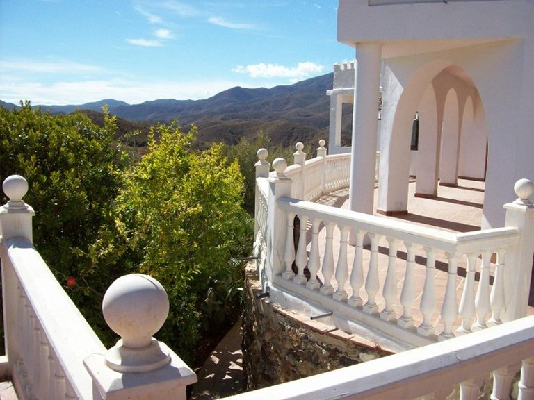 Villa for Sale in Inland Alhaurin El Grande, Malaga 16