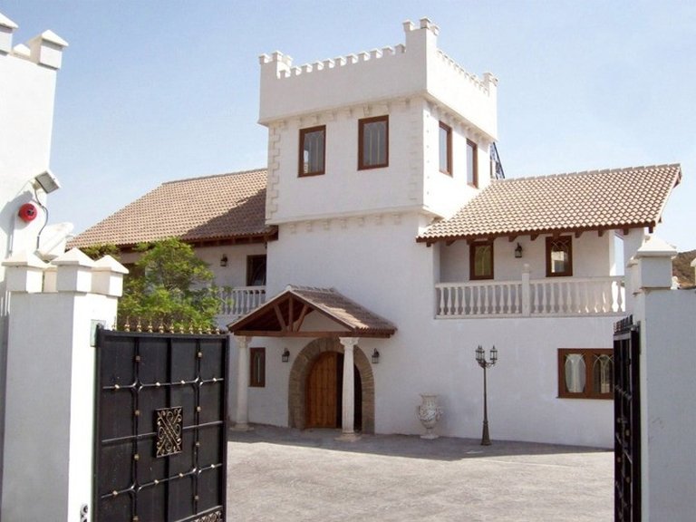 Villa for Sale in Inland Alhaurin El Grande, Malaga 17