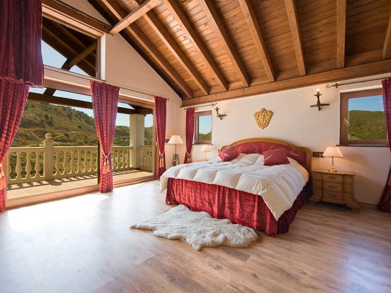 Villa for Sale in Inland Alhaurin El Grande, Malaga 3