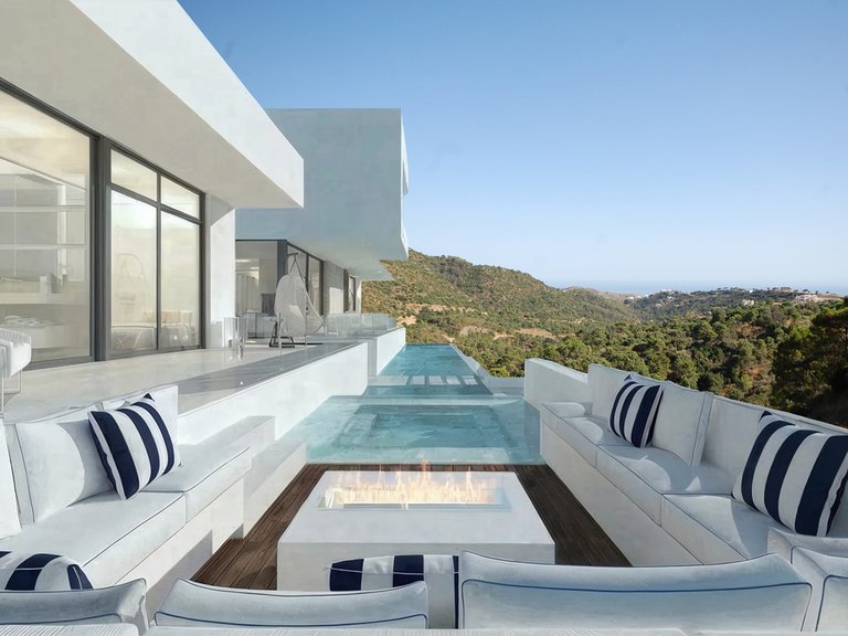 Villa for Sale in Benahavís, Malaga 1