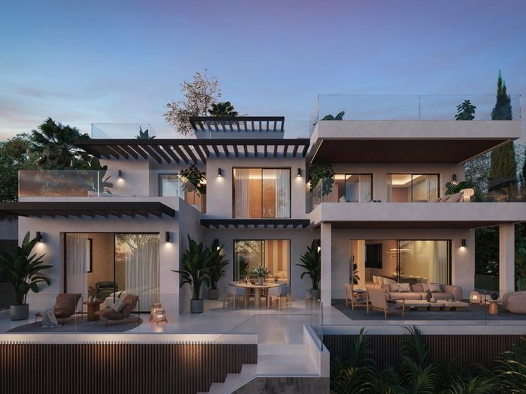 Villa for Sale in Benalmadena, Malaga 10