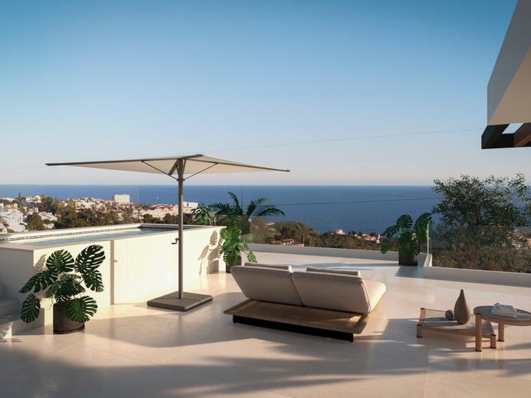 Villa for Sale in Benalmadena, Malaga 7