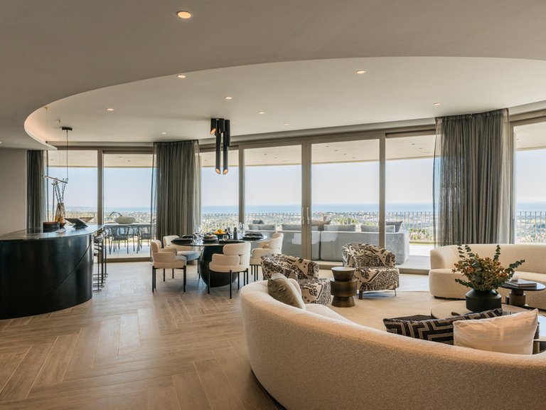 Penthouse for Sale in Marbella, Malaga 3