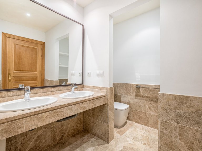 Town House for Rent in Costa del Sol, Marbella, Malaga 19