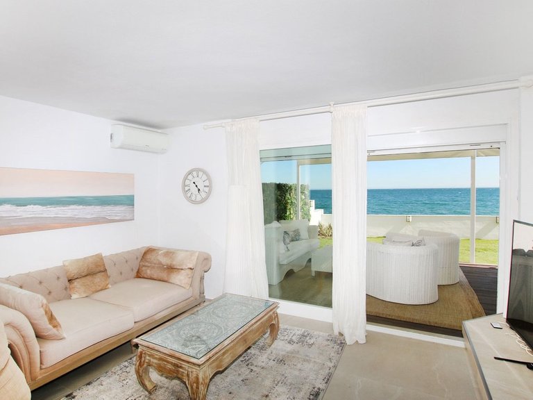 Apartment for Sale in Estepona, Malaga 11