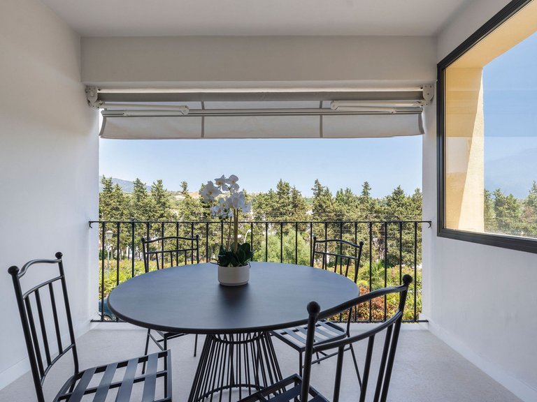 Town House for Sale in Nueva Andalucía, Malaga 13