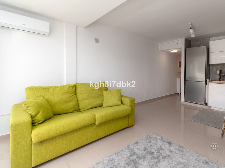 Apartment for Sale in Benalmadena, Malaga 7