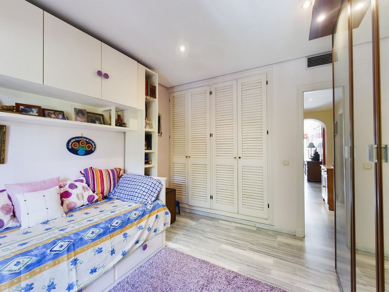 Apartment for  in Elviria, Malaga 13